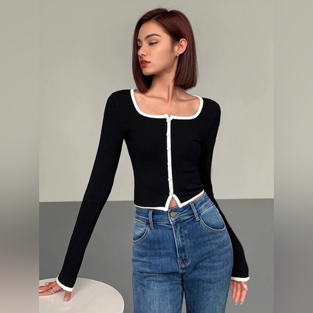 Commense Black Long-Sleeve Crop Top with White Trim